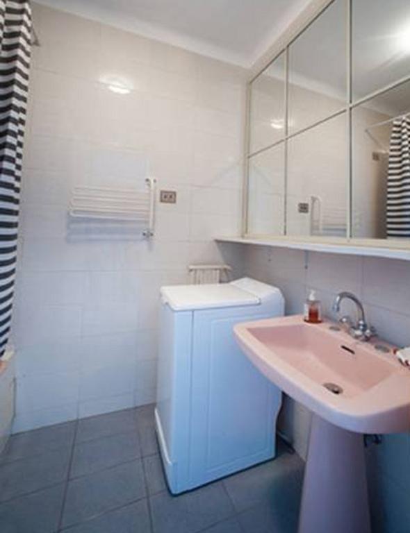 Flat Rossi Apartment ม็องตง ห้อง รูปภาพ