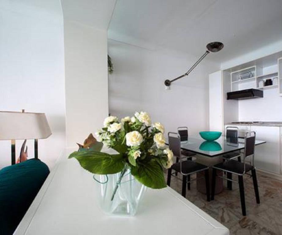 Flat Rossi Apartment ม็องตง ห้อง รูปภาพ