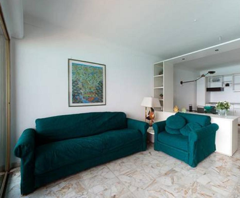 Flat Rossi Apartment ม็องตง ห้อง รูปภาพ